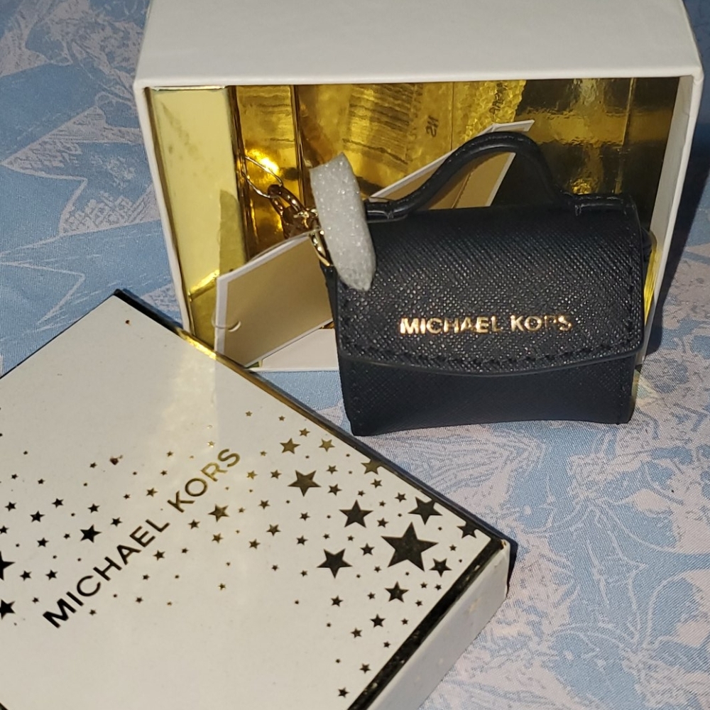 NWT MICHAEL KORS KEY CHARMS